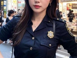 两女警花撅着屁股被c小说引热议 警察职业如何被误解与重塑