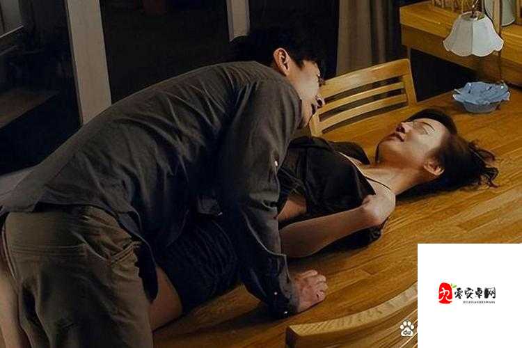 人妻初尝按摩师BD中字:婚姻中的自我觉醒与情感新维度